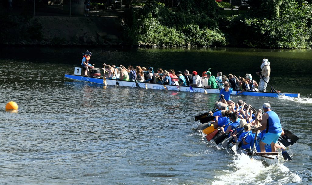 Drachenbootrennen 2000m Verfolgungsrennen - Team United Dragon Fighters bei der Wende